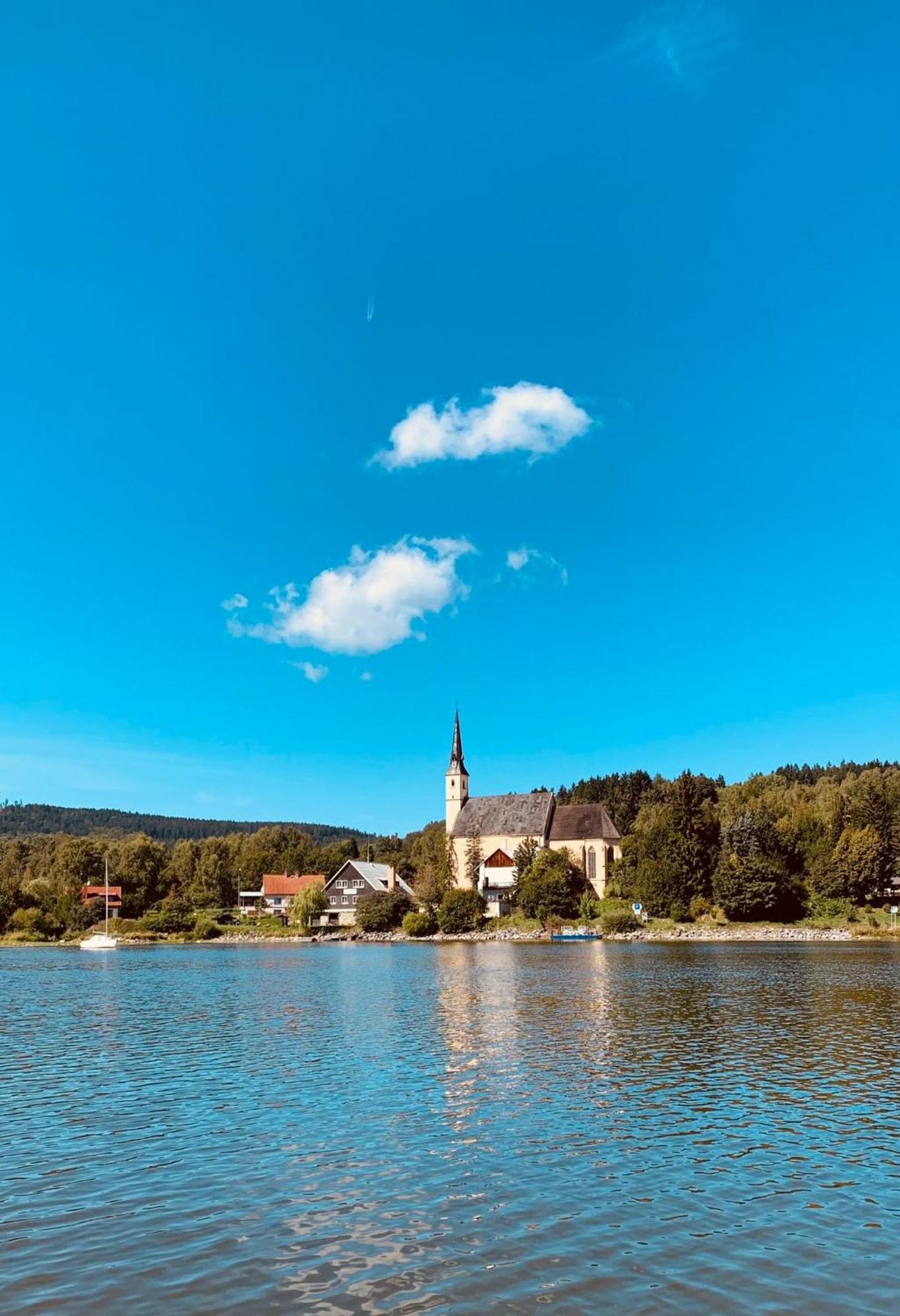 Lipno Beach Apartment Lipno nad Vltavou Luaran gambar